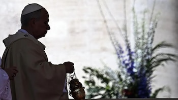 Saludo del papa León XIV por Domingo de Pascuas fue en 10 idiomas: Pidió paz mundial y convocó una vigilia de oración en el Vaticano