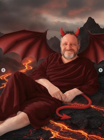 Ricardo Fastlicht utiliza el humor y la tecnología para desmentir noticias falsas y recordar la importancia de interpretar bien el contenido en redes (IG)