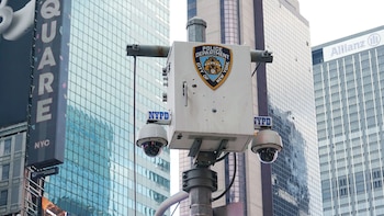 Arreston al hombre acusado de seis robos bancarios en Nueva York