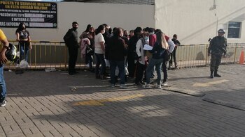 Denuncian que 13 jóvenes fueron