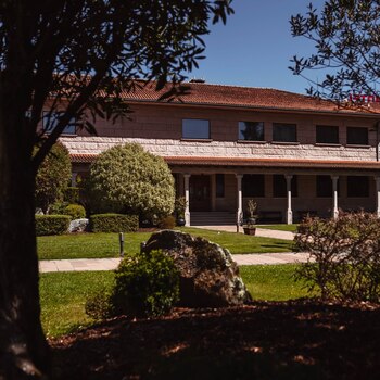 Exterior del Asador O Pazo, en Padrón (Instagram / @asador.opazo)