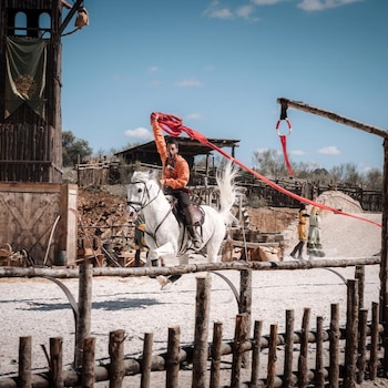 hombre a caballo