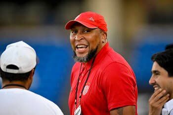 Shawm Marion en un partido