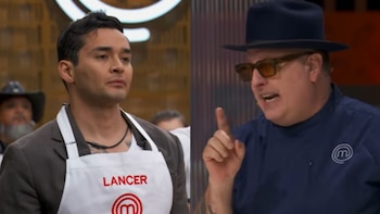 Chef Herrera estalla y sanciona a Lancer por conducta inapropiada en MasterChef 24/7