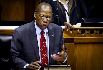 El ministro de Salud de