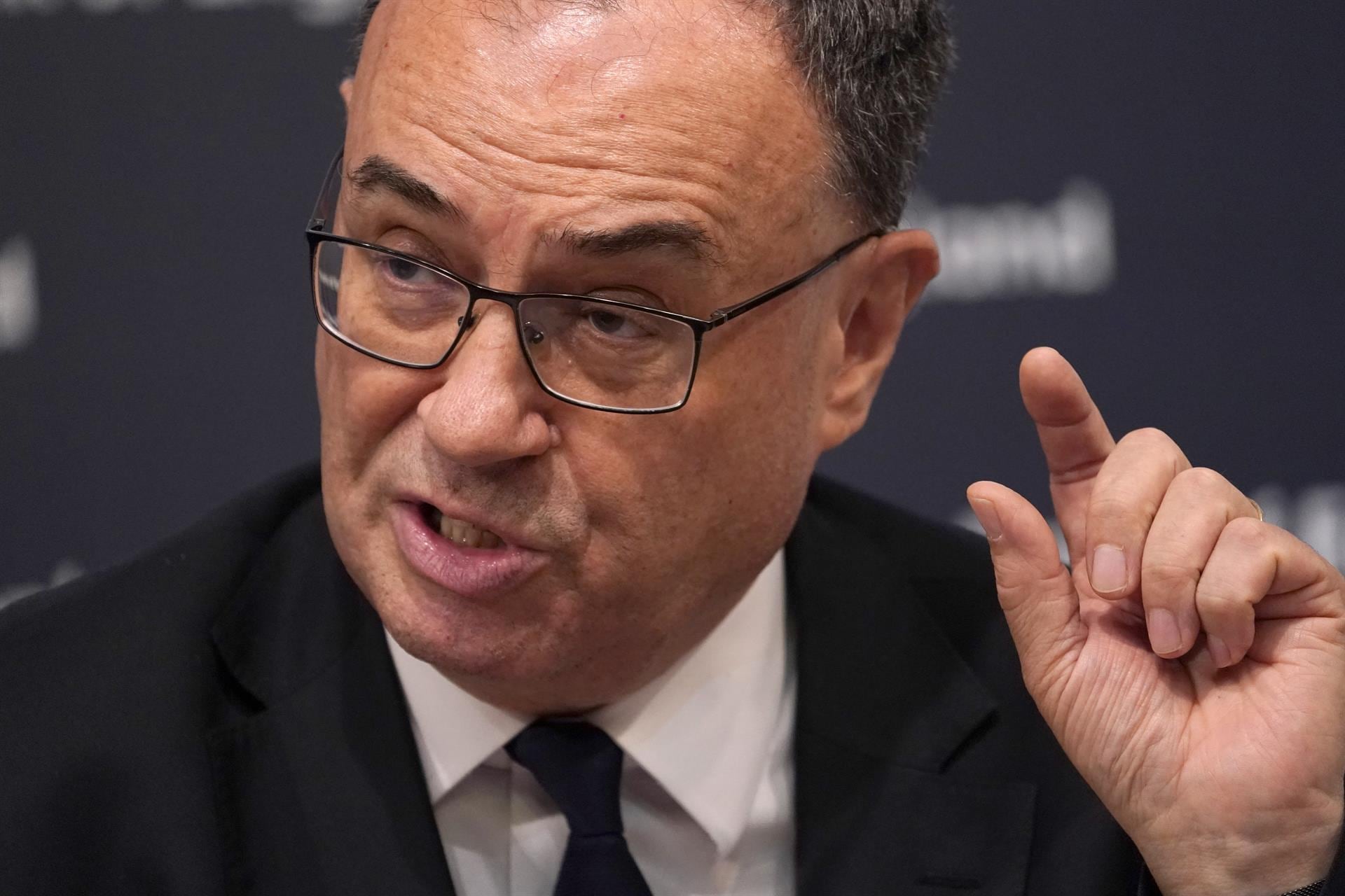 El Banco de Inglaterra baja un cuarto de punto el tipo de interés, al 3,75%