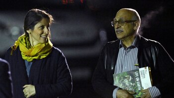 Zwei britische Staatsbürger, die vom