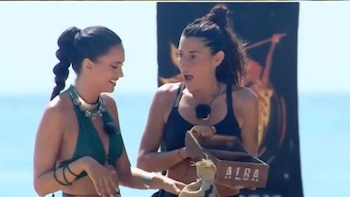 La organización de 'Supervivientes' da un premio a Alba Paul (Mediaset)