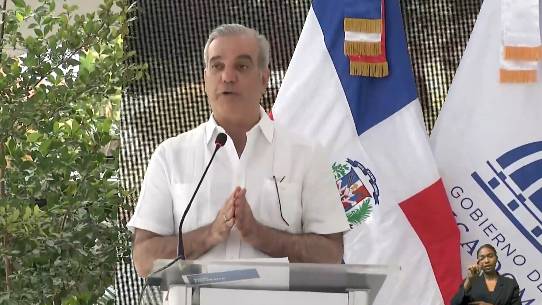 Ante el impacto de la subida en los precios de combustibles y bienes importados, las autoridades anuncian medidas de apoyo para proteger a los sectores más vulnerables y asegurar la continuidad del gasto público. Foto archivo. (Foto cortesía Luis Abiander)