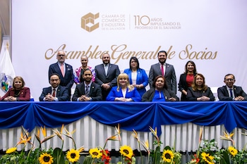 Leticia Escobar fue reelegida como