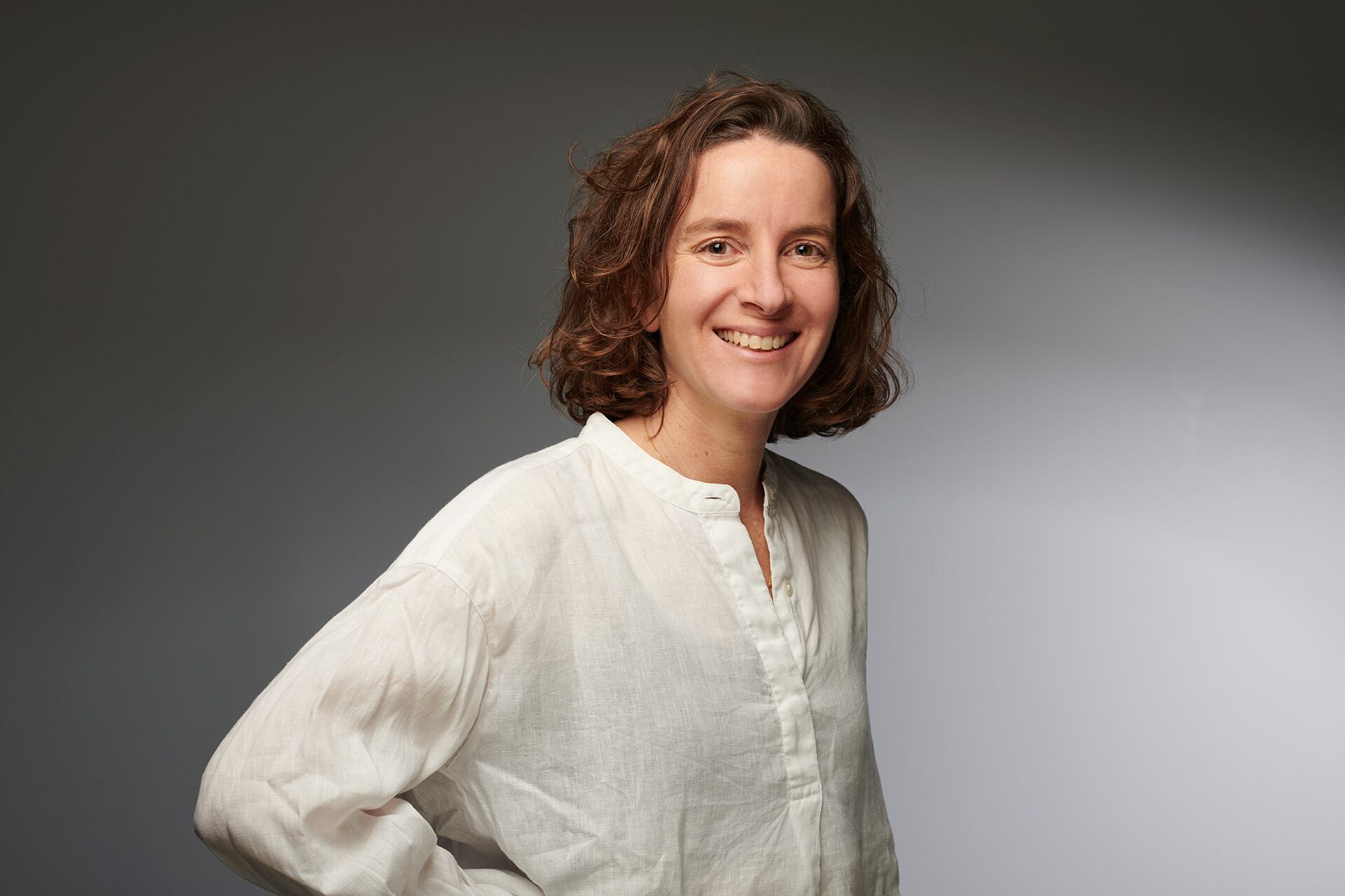 “Ruth”: una vieja sensacional que está de vuelta de todo y no quiere perderse nada