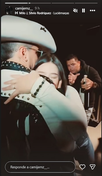 En un desgarrador gesto, Camila