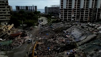Imágenes grabadas con drones muestran edificios de La Guaira
