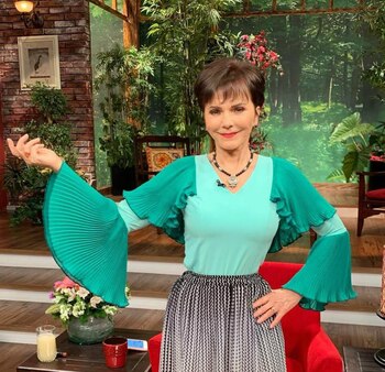 Chapoy conduce "Ventaneando" desde hace