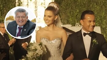 Cesar Acuña lanza curiosa frase.