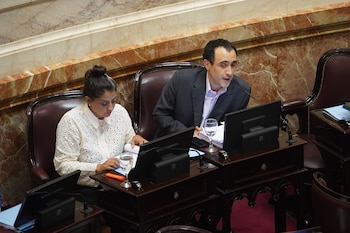 Los santacruceños José María Carambia