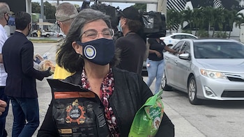 Formada como abogada y psicóloga,