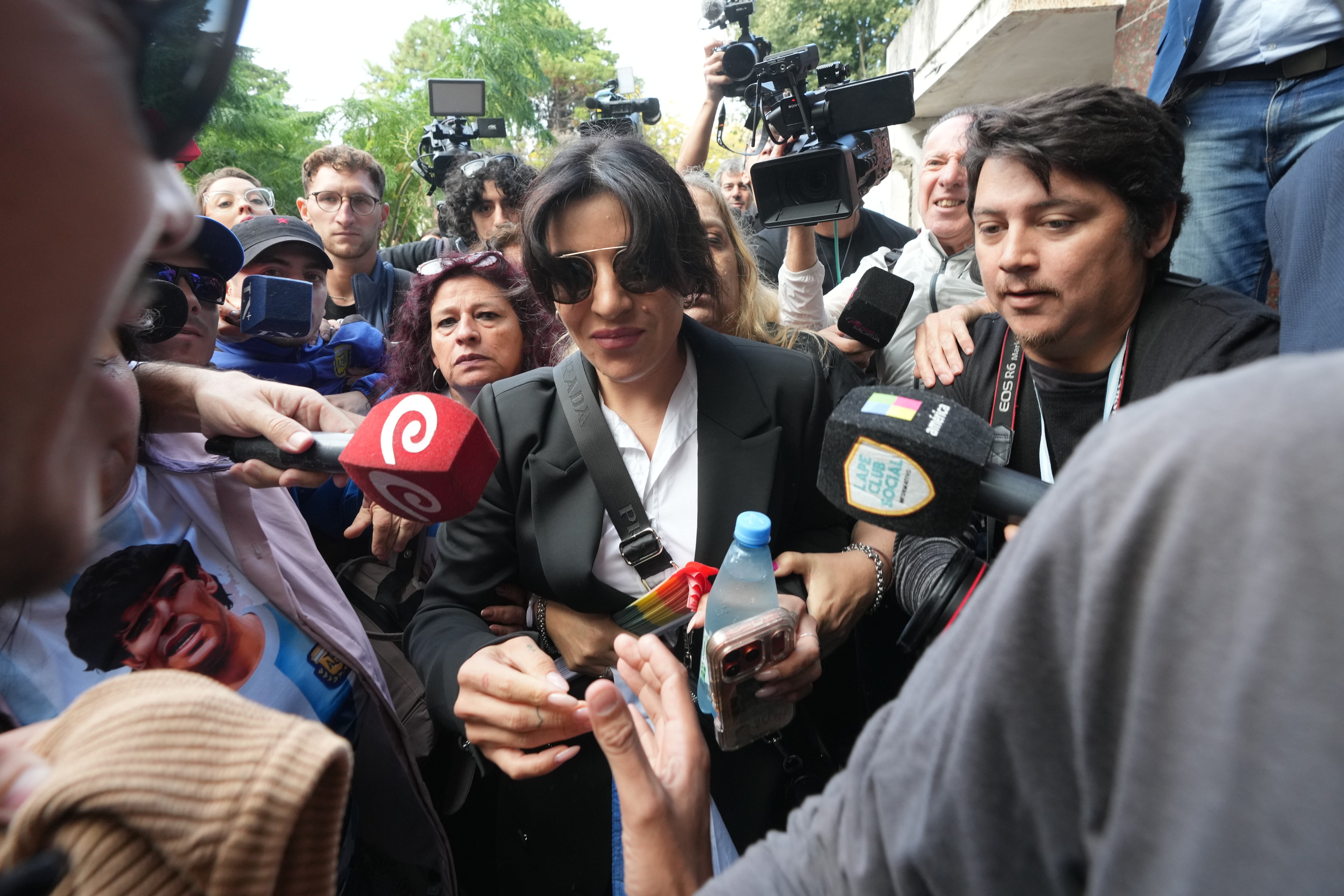 Gianinna Maradona estuvo presente en la declaración de su tía