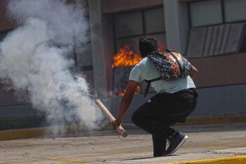 Aproximadamente 300 manifestantes llegaron en