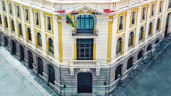 Bolivia restablece relaciones diplomáticas con