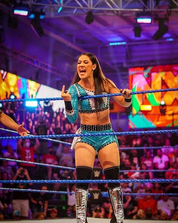 Yulisa daba todo en casa