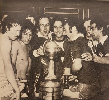 Jugadores de Independiente con la