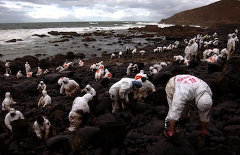 FOTO DE ARCHIVO: Un grupo