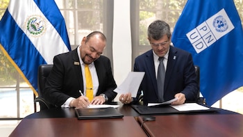 El PNUD y FIAES firman un acuerdo para ampliar la cooperación ambiental en El Salvador (Foto cortesía FIAES)