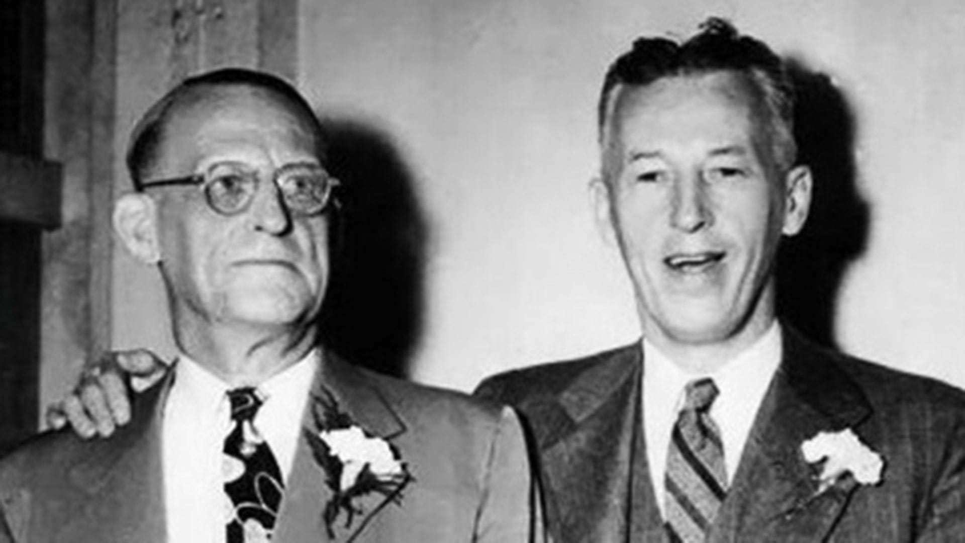 Cuando se cumplen 91 años de aquel primer encuentro entre William Wilson y el doctor Robert Smith, Alcohólicos Anónimos suma más de 123.000 grupos distribuidos en 180 países