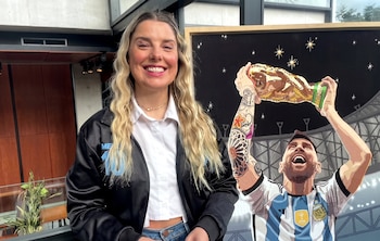 Mercedes Moréteau creó un retrato de Lionel Messi con casi un millón de emojis y trabajó dos años en la obra (Captura de video)