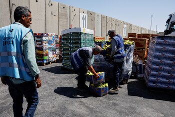 Israel abrirá un nuevo paso fronterizo para facilitar el ingreso de ayuda humanitaria en Gaza - Infobae