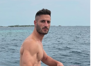 Influenciador usó elemento colombianos para