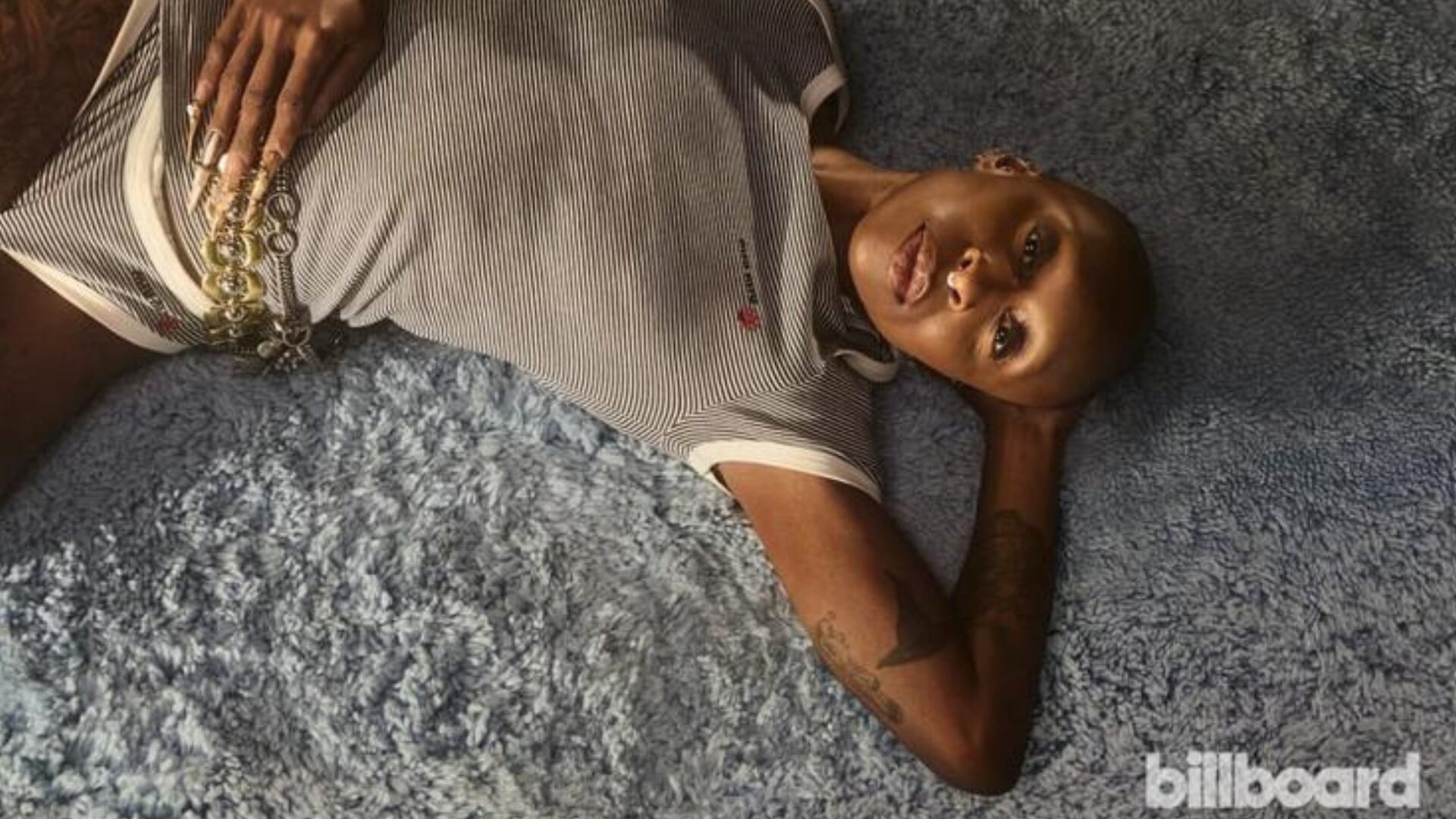 Cynthia Erivo se sincera sobre cómo fue su salida del armario (Billboard, @cynthiaerivo)