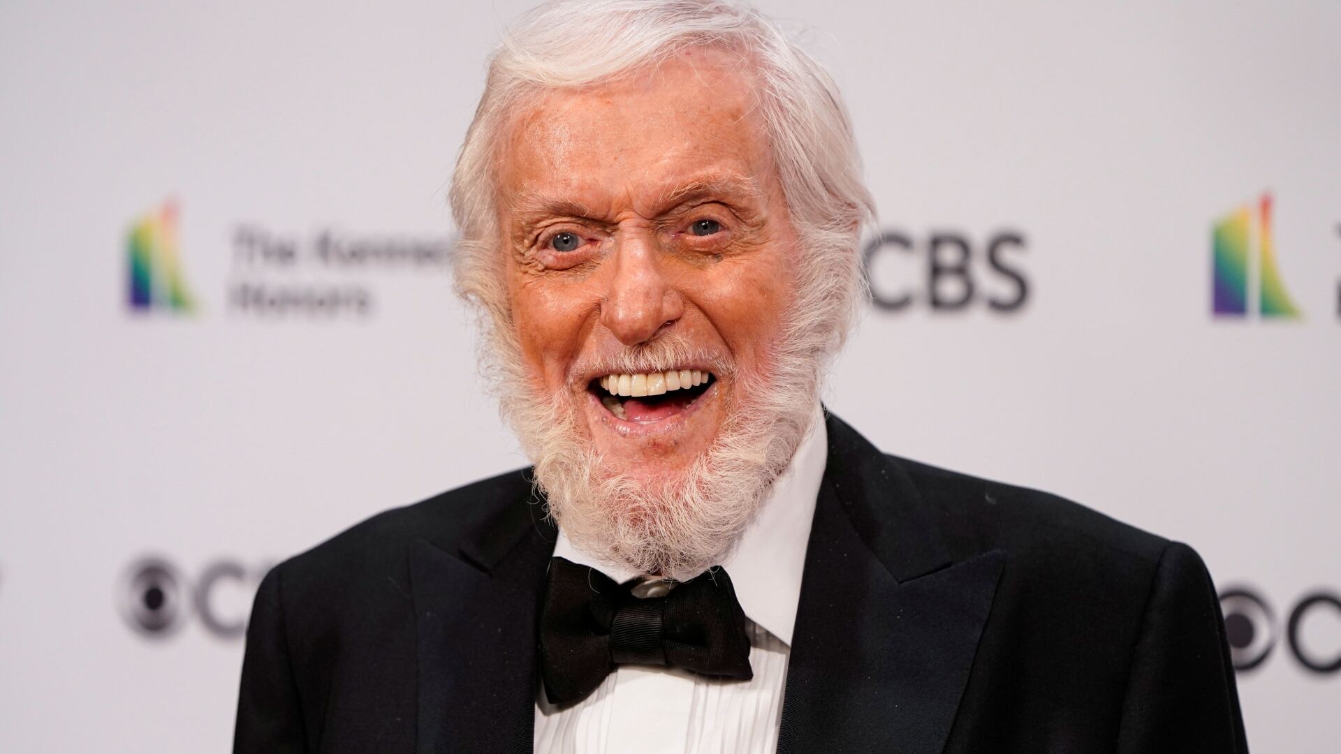 Dick Van Dyke publica
