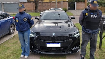 Escaneaban ojos y robaban datos: la maniobra detrás de los $27 mil millones lavados por una red criminal