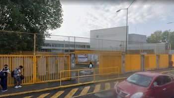 Reportan incendio en Prepa 1