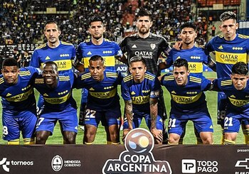 Zambrano y Advíncula fueron titulares