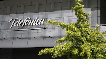 Telefónica vende su filial colombiana