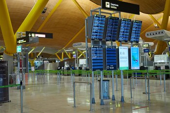 04/12/2020 Paneles informativos en la