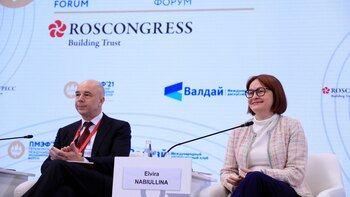Mundo cripto: tras la huella de China, Rusia estudia el “rublo digital”, y siguen los ataques a Elon Musk