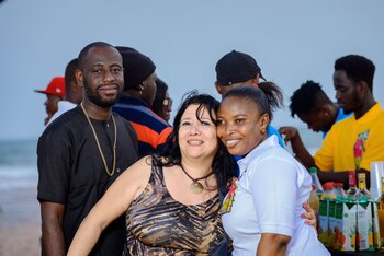 Susana, Ememma y amigos en