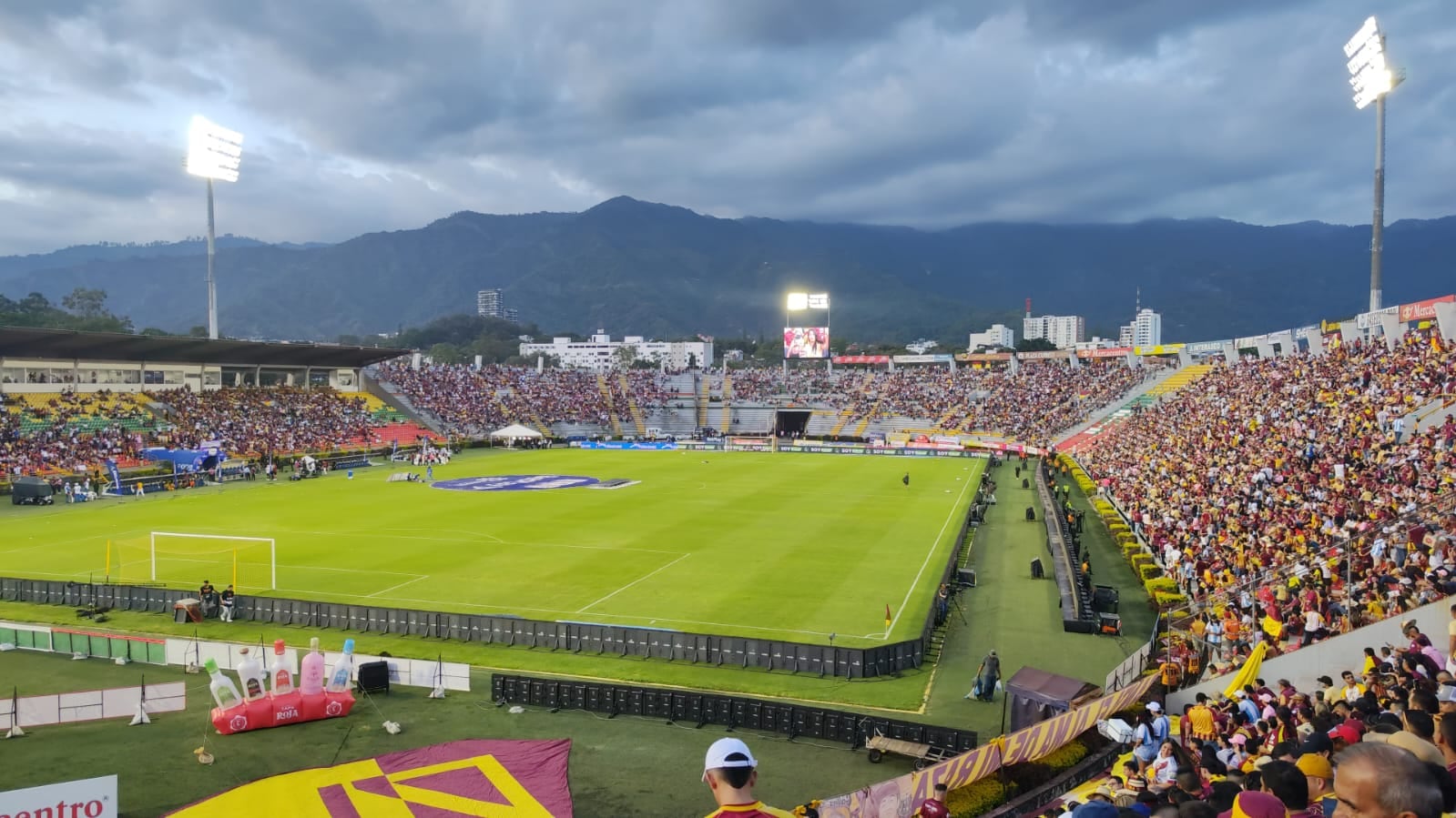 El estadio Manuel Murillo Toro volverá a acoger una final de Liga BetPlay, como en el segundo semestre de 2024 entre Tolima y Atlético Nacional - crédito Alejandro Rodríguez/Infobae Colombia