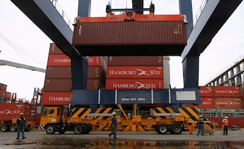 FOTO DE ARCHIVO. Una grúa