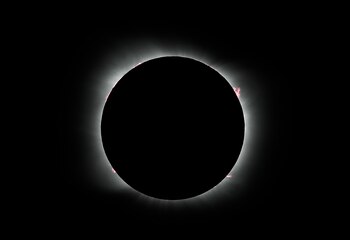 El eclipse solar total del