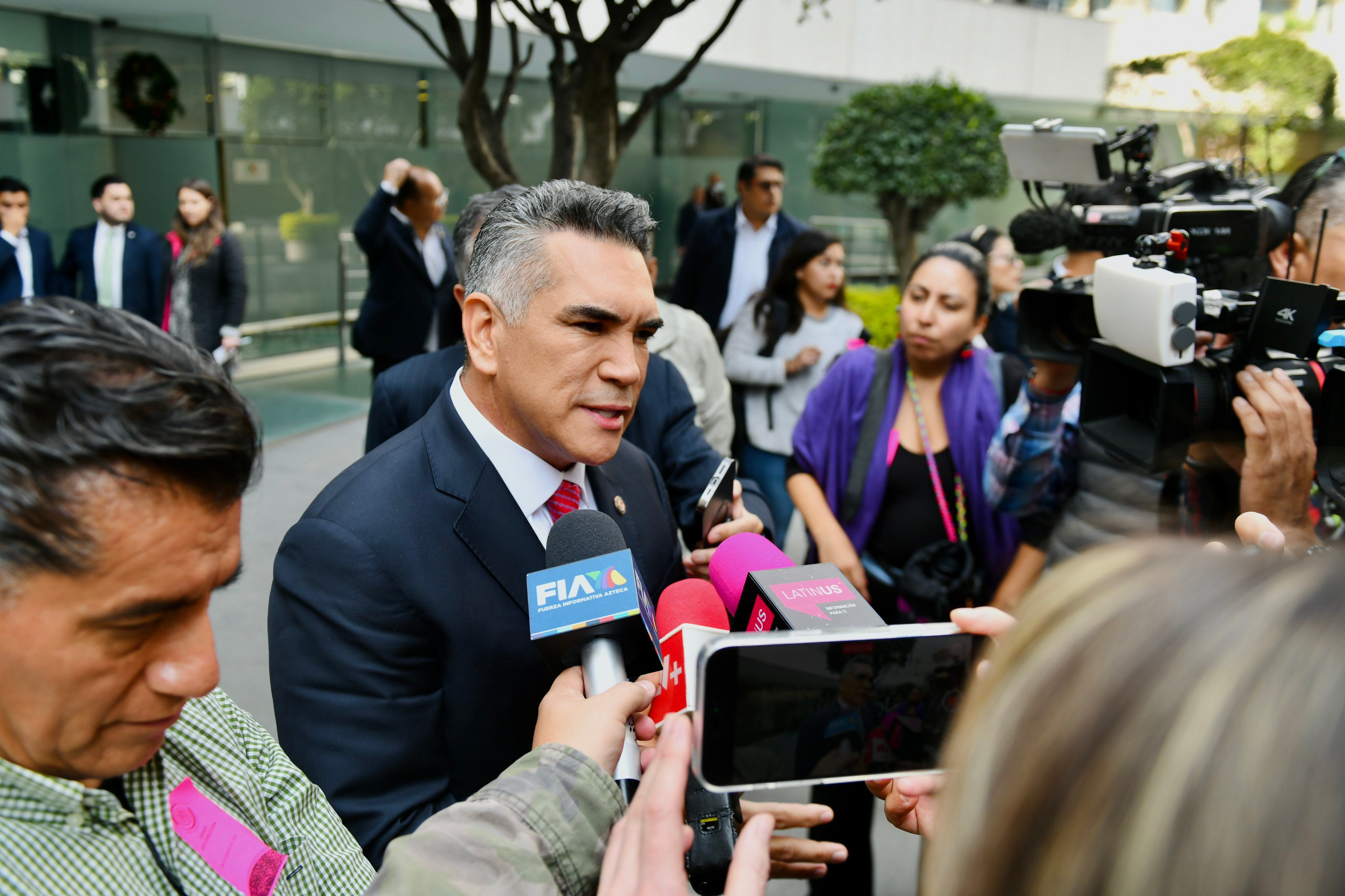 El PRI señaló que el Gobierno federal utiliza la defensa de los migrantes para desviar la atención de otros señalamientos contra Morena. Crédito: X/@alitomorenoc