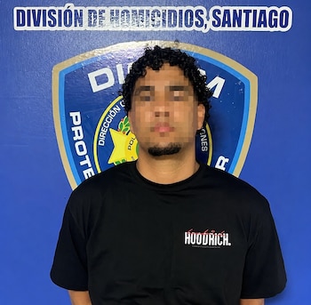 La Policía Nacional de República Dominicana confirmó la llegada de Claudio Sebastián Grullón Liriano por un doble homicidio en Santiago de los Caballeros./ (Redes Diego Pesqueira)