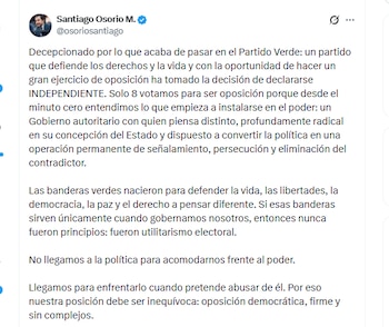 El congresista Santiago Osorio calificó como "reprochable" la decisión de la Alianza Verde de declararse en independencia - crédito @osoriosantiago/X