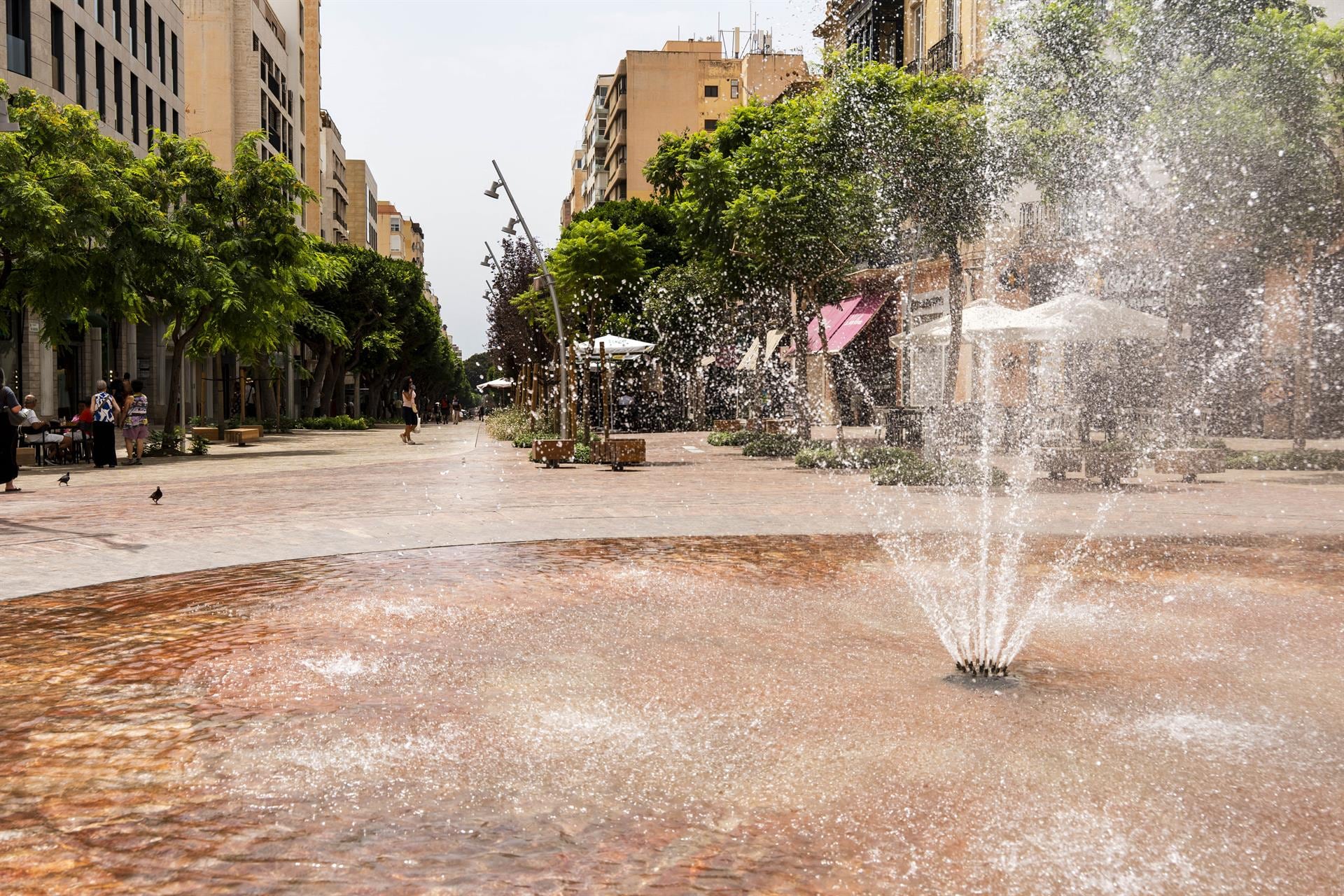 AEMET activa avisos naranja y amarillo por calor en gran parte de España este martes