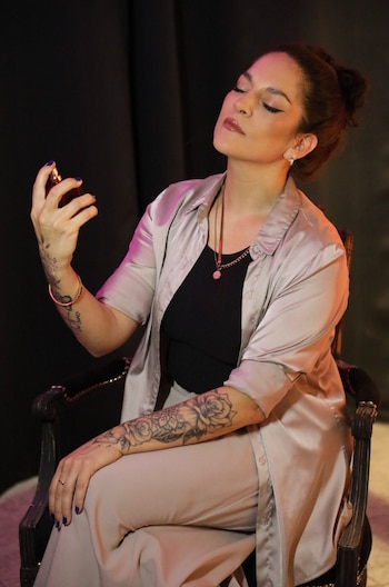 Nina Lamaison perfumista artista