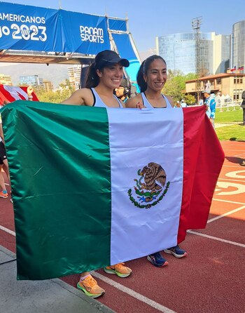 Mayan y Catherine Oliver celebran